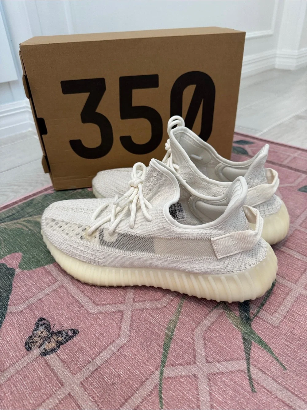 Yeezy Boost 350 V2 Bone Cream White Sneakers authentic size 11